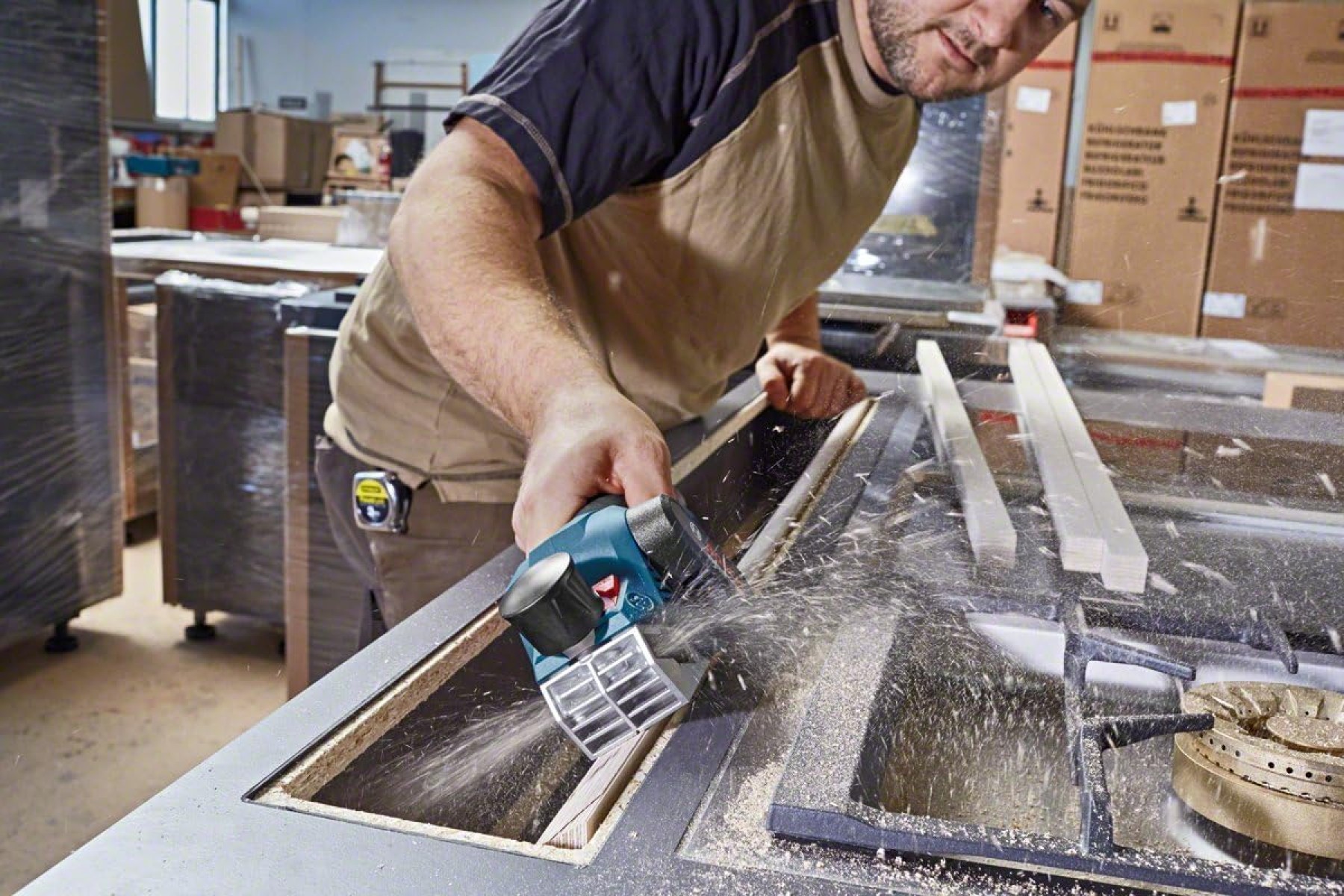 BOSCH GHO 12V-20 Akülü Planya (SOLO) 1.601.5A7.000 BOSCH GHO 12V-20 Akülü Planya (SOLO) 1.601.5A7.000