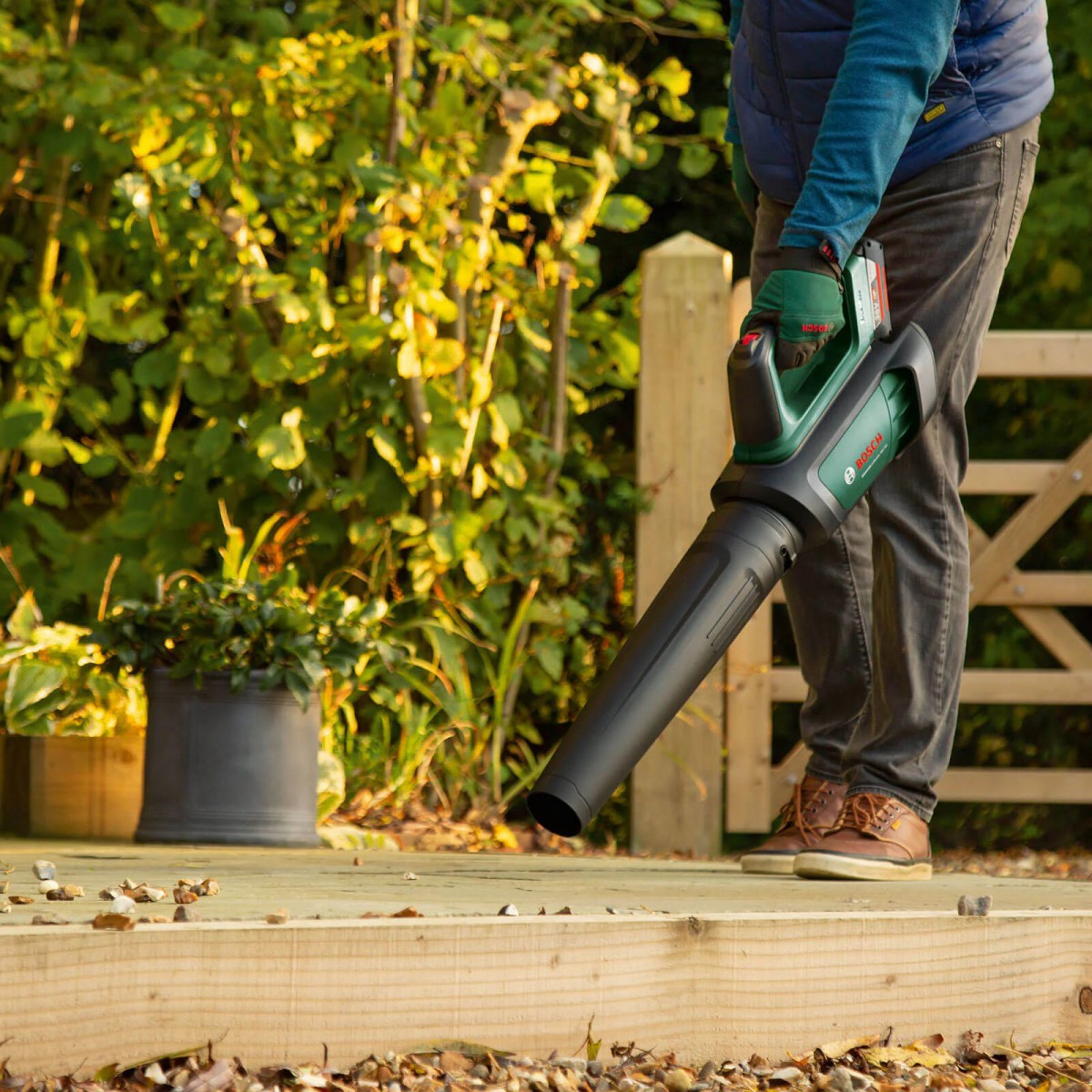 Bosch Advanced LeafBlower 36V-750 Akülü Yaprak Üfleme (1X2.0AH) Bosch Advanced LeafBlower 36V-750 Akülü Yaprak Üfleme (1X2.0AH)