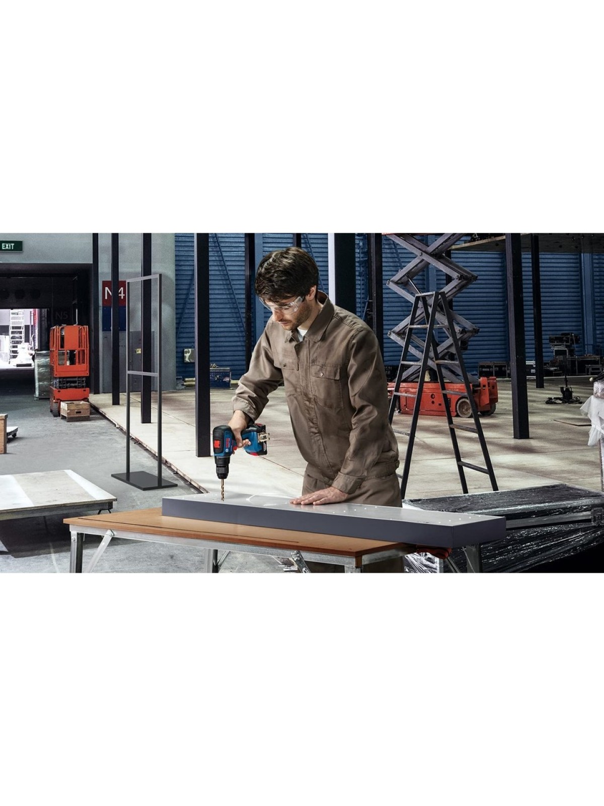 Bosch GSB 18V-55 Akülü Darbeli Vidalama Çift Akü (2X2.0AH) 0.601.9H5.305