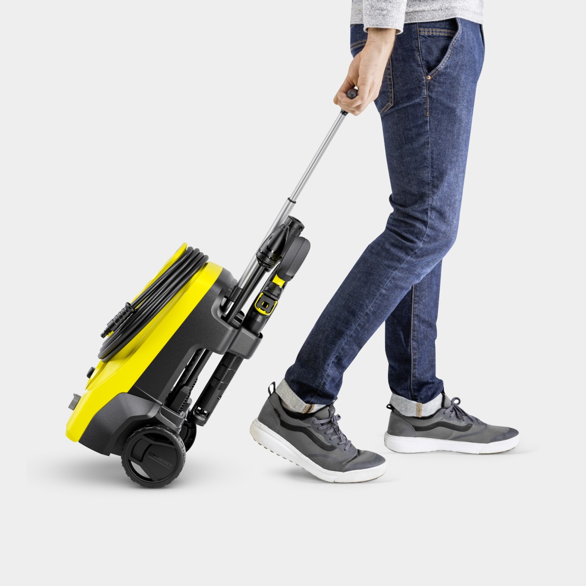 Karcher K4 Classic Basınçlı Yıkama Makinesi 1.679-420.0