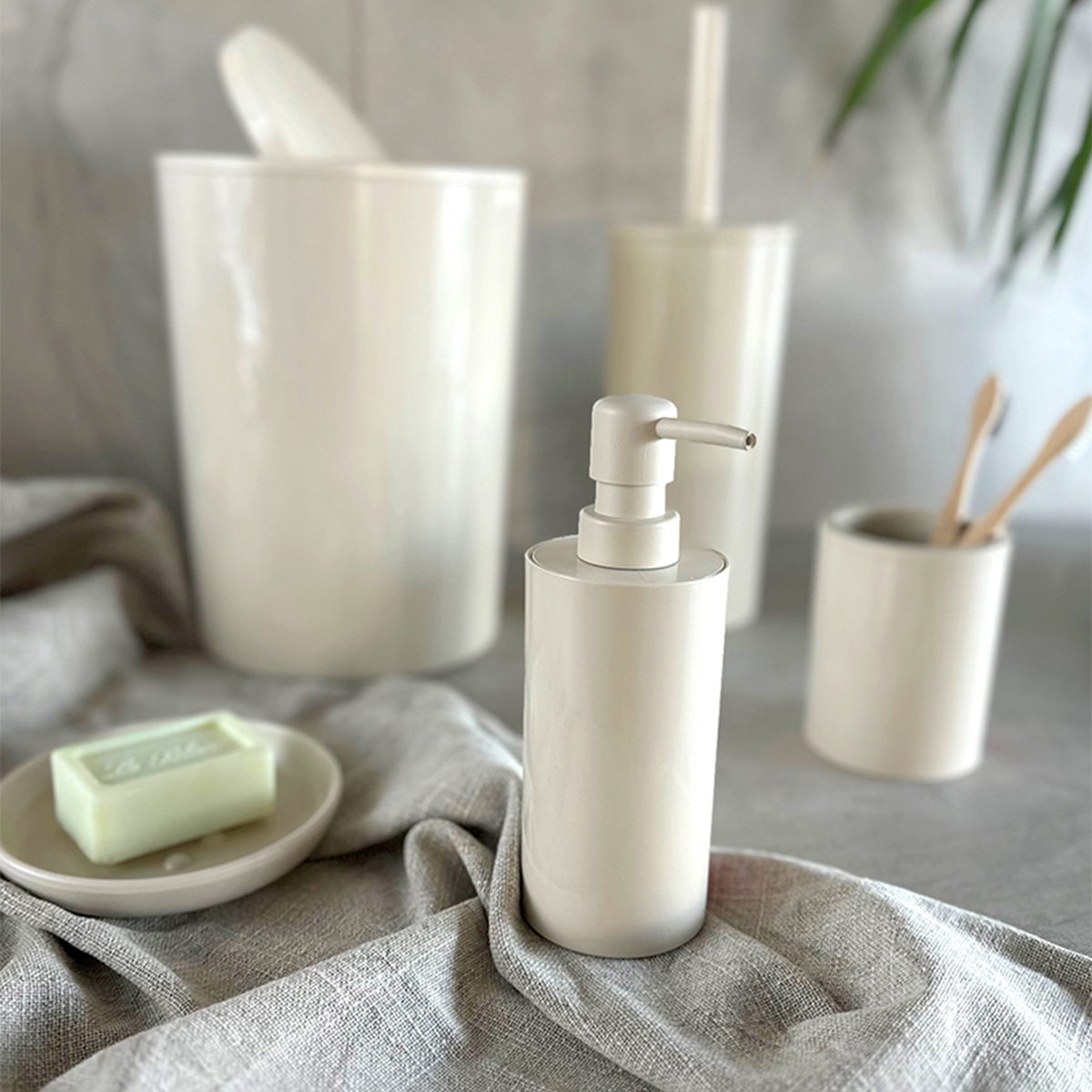 PRİMANOVA FLORES 5Lİ BANYO SETİ BEJ M-SAS17-09 PRİMANOVA FLORES 5Lİ BANYO SETİ BEJ M-SAS17-09