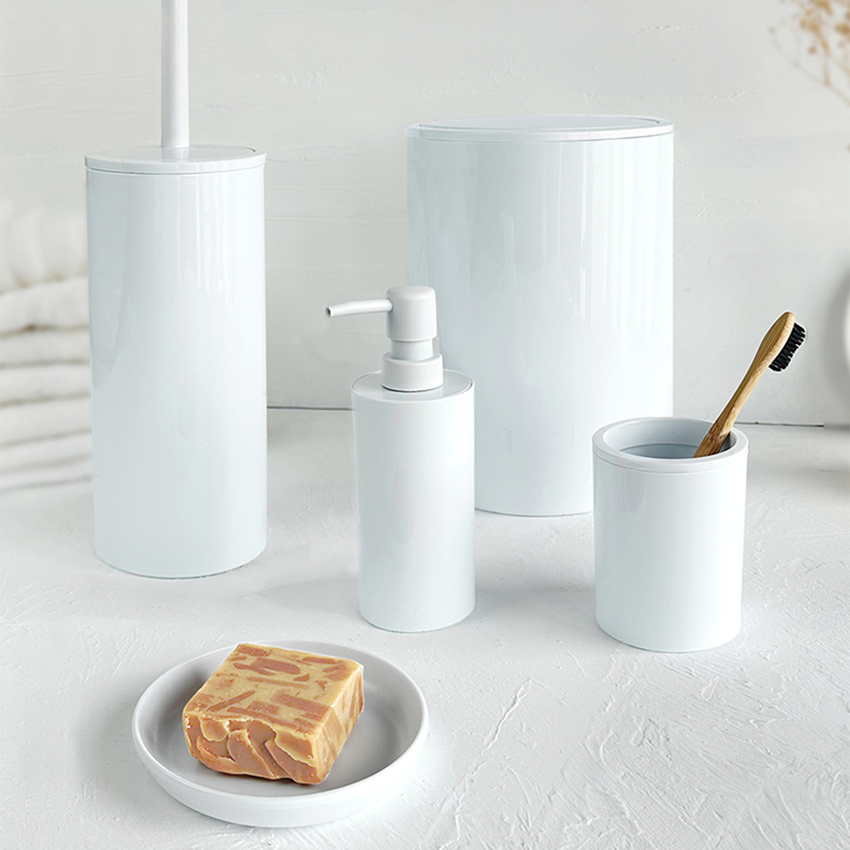 PRİMANOVA FLORES 5Lİ BANYO SETİ BEYAZ M-SAS17-01 PRİMANOVA FLORES 5Lİ BANYO SETİ BEYAZ M-SAS17-01