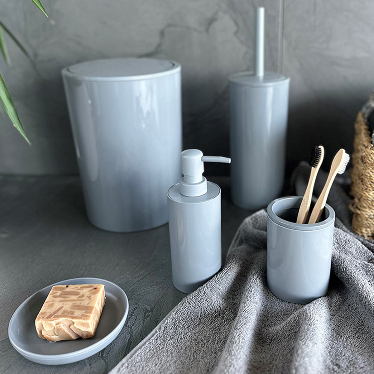 PRİMANOVA FLORES 5Lİ BANYO SETİ GRİ M-SAS17-07 PRİMANOVA FLORES 5Lİ BANYO SETİ GRİ M-SAS17-07