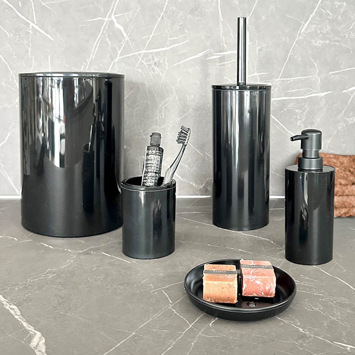 PRİMANOVA FLORES 5Lİ BANYO SETİ SİYAH M-SAS17-06 PRİMANOVA FLORES 5Lİ BANYO SETİ SİYAH M-SAS17-06