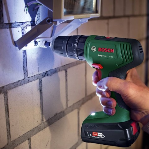 Bosch EasyImpact 18v-40 2X2.0 AH 0.603.9D8.108