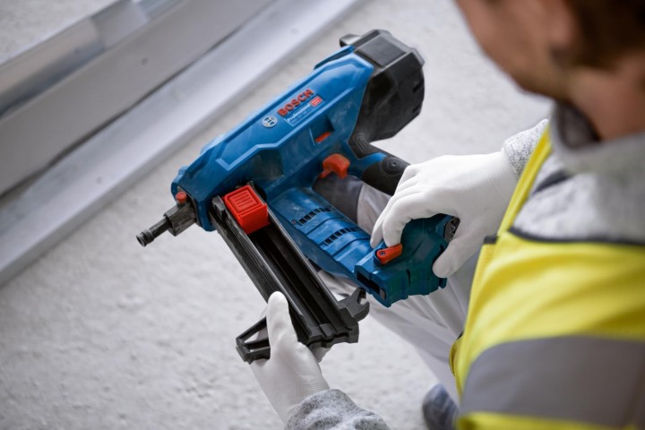 Bosch GNB 18V-38  Çivi Çakma Tabancası (SOLO)0.601.9L7.000