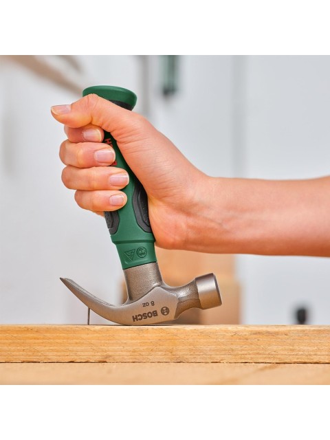 Bosch Kısa Çatal Ağızlı Çekiç 1.600.A02.ZA3