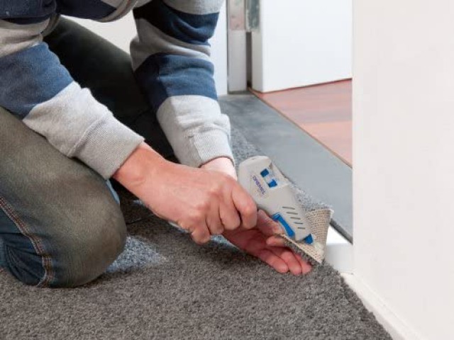 Dremel 0910 Mum Silikon Tabancası