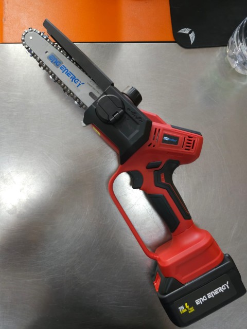 ENG ENERGY L6002 ÇİFT AKÜLÜ MİNİ TESTERE 5.0 AH