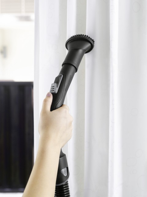 Karcher VC 3 Toz Torbasız Elektrik Süpürgesi 1.198-053.0